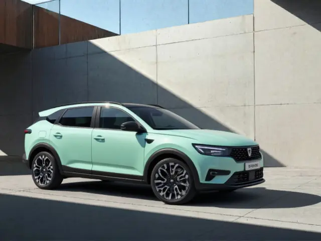 Dacia Striker útočí na Octavii: Levné kombi s LPG a hybridem