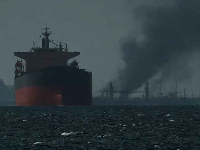 Francie a Itálie vyjednávají s Íránem o průplavu Hormuzským průlivem